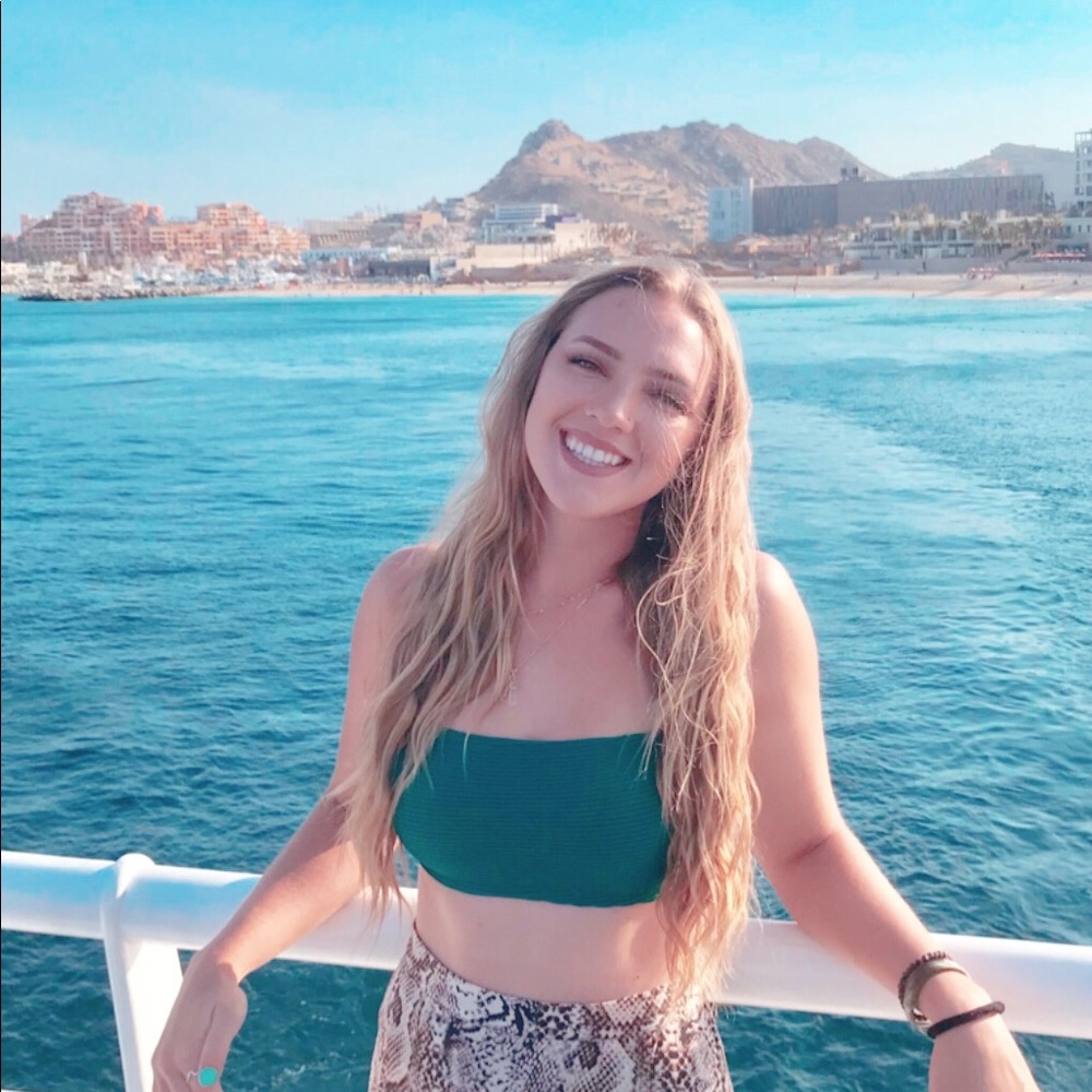 Meet your Posher, Kylee